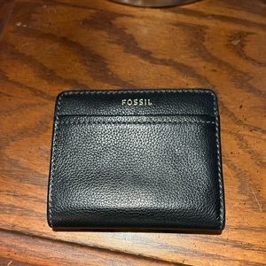 Fossil wallet